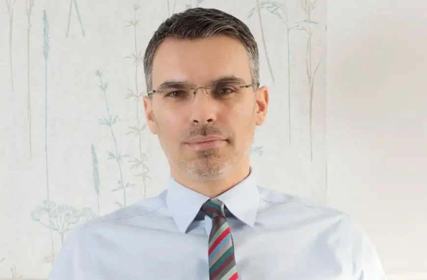 Trăim o criză politică gravă, nu o criză a regimului democratic