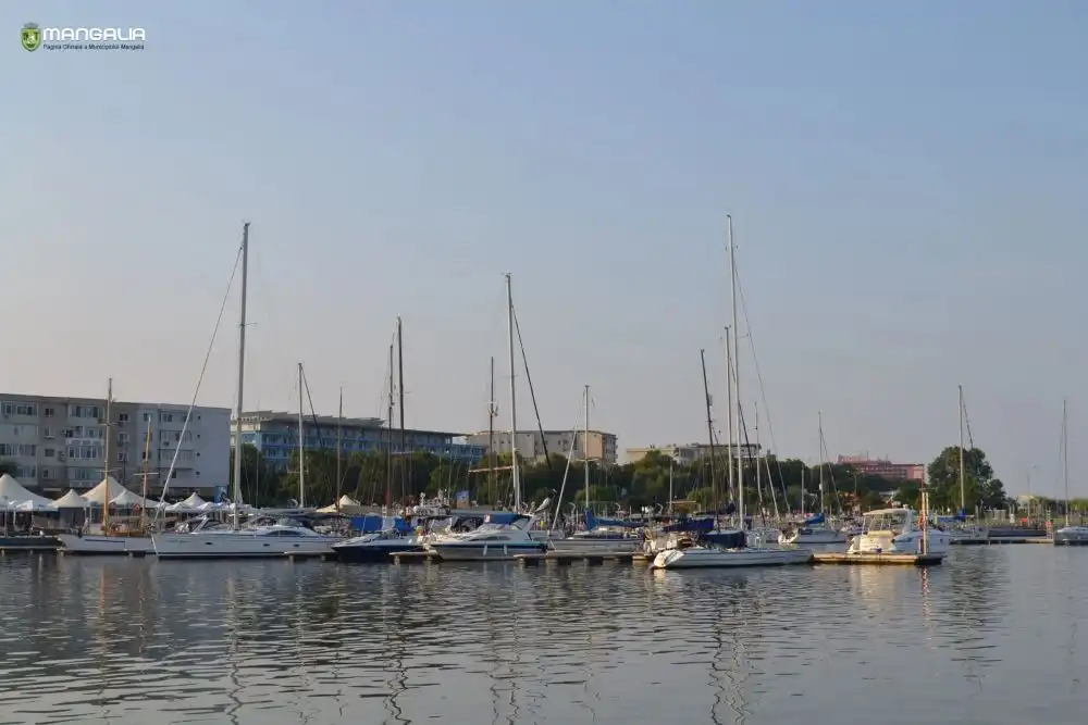 Imagini: Mangalia, înainte și după Cella Serghi
